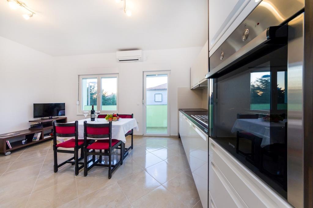 Apartment Sara Zadar Rum bild